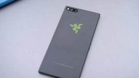 骁龙835+120Hz屏 Razer雷蛇手机降价至3700元