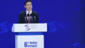 李彦宏：记忆情感数字化存储  AI让人类“永生”