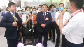 舌尖上的AI，服贸会惊现能烹饪3000多道菜的机器人