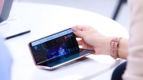 智能手机同质化严重，三星Galaxy Z Fold2 5G指明未来
