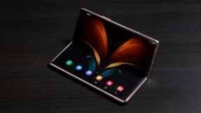 三星Galaxy Z Fold2 5G领跑折叠屏手机市场的秘诀：创新科技与全产业链布局