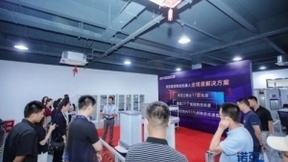 医院物流机器人进入“无人驾驶3.0”时代---诺亚首创“立体眼”技术，立体避障更安全！