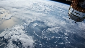 中国自研！新一代宇宙级OS发布：载人航天、北斗导航专用