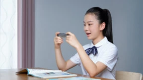 六大维度专业测评中文发音 阿尔法蛋AI词典笔T10上新三大功能！