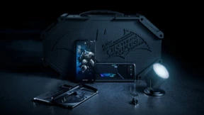 信仰粉与DC迷的双重惊喜 ROG6蝙蝠侠典藏限量版破空而至