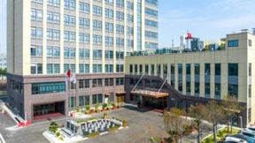 日御光伏正式获批省级工程技术研究中心，尽显科技创新实力！