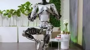 特斯拉招兵买马人形机器人迎奇点时刻，微美全息推进机器人产业提速发展