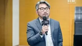 新华三徐润安：×AI的五次“运算”，加速基础架构走向AGI时代