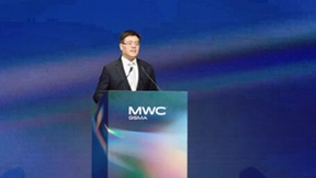 中国联通董事长陈忠岳：拥抱智能 向新而行