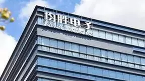 自动驾驶概念相关个股集体走强，均胜电子盘中一度涨停