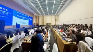 301论健会议专题论坛发布国家重大课题：精准营养与AI技术引领体重管理新范式