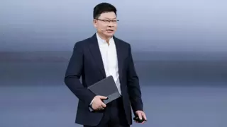 华为正式发布HUAWEI MateBook Fold 非凡大师，非凡大师家族迎来全新成员