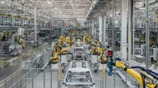 华为中国行2025·重庆AI+制造行业大会：看“33618”战略下的数智化跃迁