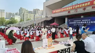 联通客户日 通信科普行  ——湖北荆门联通 2025 全国科普月科技惠民暖人心