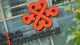 数字暖流润银龄，崇阳联通助老课堂暖人心