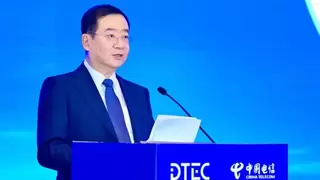 2025数智科技生态大会 AI+云网自智生态合作论坛在广州举办