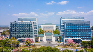 信锐助力广州华夏职业学院：全光+AI 打造校园安全智能网络