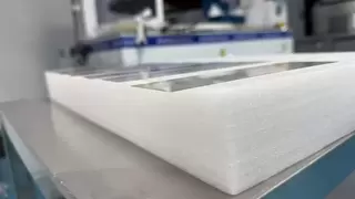 四川乾智破技术垄断！0.18 毫米耐辐照航天级盖板材料，筑牢中国太空光伏产业基石