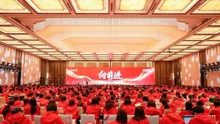 小红本全国合作伙伴年会太原落幕，千余合作伙伴共绘“智能英语”新蓝图