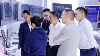 面壁智能与瑞芯微达成战略合作，端侧“芯片+模型“协同驱动座舱智能升级