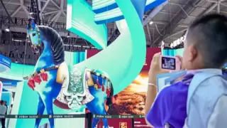 噜咔博士亮相文博会 以 AI 点亮儿童文化启蒙新场景