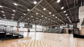 绵阳新地标！视爵光旭240㎡裸眼3D巨幕点亮11780㎡超大社交场