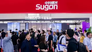 拥抱全精度超智融合计算，中科曙光携scaleX万卡超集群亮相智博会