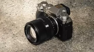 唯卓仕正式发布 AF 75mm F1.8 EVO，APS-C 画幅中长焦的黄金切割机