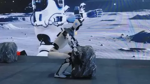 埃夫特 · 启智亮相WAIC | 首发HumanGPT，以通用技术底座破解行业“共创难“
