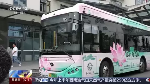 苏州金龙海格客车亮相央视：从诗意中国到壮阔征程的奋进护航者