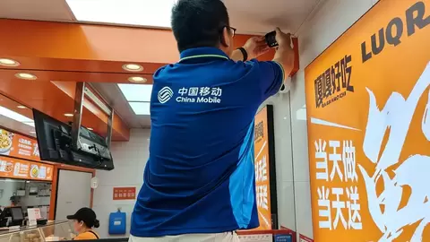 AI“盯”紧后厨 湖北移动“明厨亮灶”让舌尖安全看得见