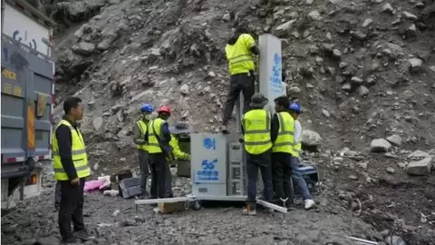打通“最后一公里”！中国移动在吉隆口岸900米处开通4/5G共模基站